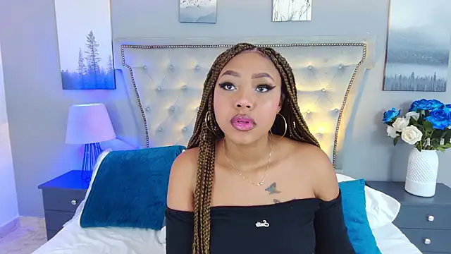 Snapshot of AngelaRoberts chatting on February 2026 04:00:02 AM AngelaRoberts online show from February 2026 04:00:02 AM