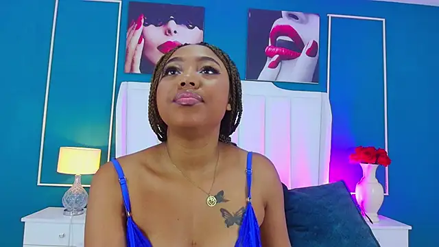 Snapshot of AngelaRoberts chatting on September 2025 12:31:02 PM AngelaRoberts online show from September 2025 12:31:02 PM