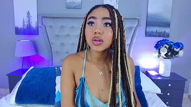 AngelaRoberts online show from November 2025 04:57:02 AM