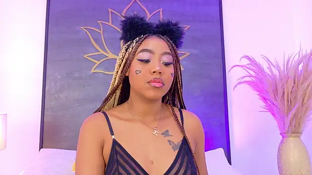 AngelaRoberts online show from November 2025 03:43:02 AM