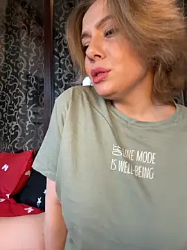 emmasweett11 online show from December 2025 09:20:02 AM