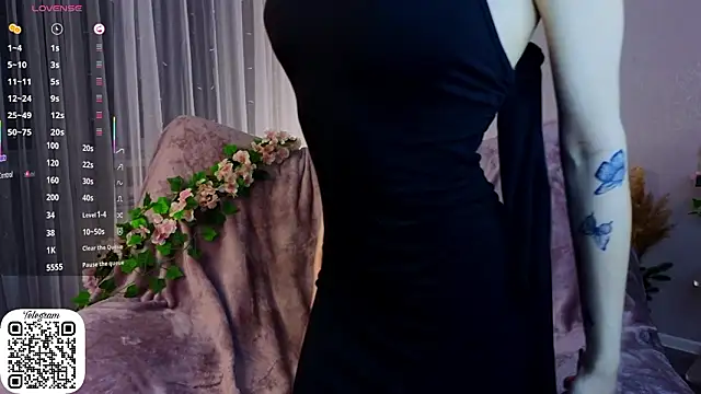 NyxaThorn online show from March 2026 05:30:02 PM