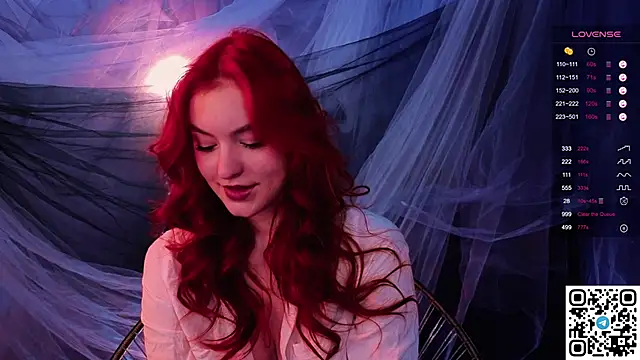 GildedKitten online show from December 2025 06:12:01 PM