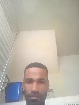 negrobrazil92 online show from November 2025 11:14:01 AM