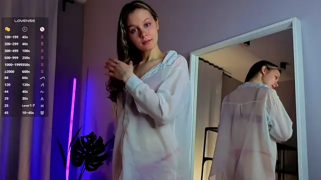 Snapshot of Tender_beauty chatting on May 2026 06:09:01 PM Tender beauty online show from May 2026 06:09:01 PM