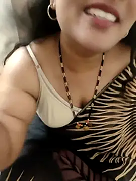 Snapshot of Aunty_Boy_143 chatting on October 2025 12:50:01 PM Aunty Boy 143 online show from October 2025 12:50:01 PM