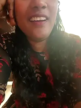 Snapshot of Aunty_Boy_143 chatting on September 2025 07:37:01 AM Aunty Boy 143 online show from September 2025 07:37:01 AM