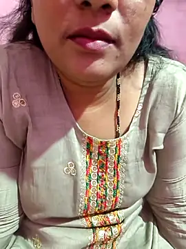 Snapshot of Aunty_Boy_143 chatting on September 2025 08:54:01 AM Aunty Boy 143 online show from September 2025 08:54:01 AM