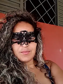 RaphinhaSanches online show from September 2025 01:48:01 PM