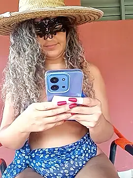 RaphinhaSanches online show from February 2026 02:08:01 PM