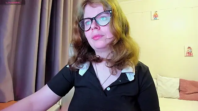 MilisaSweet777 online show from March 2026 04:52:02 PM