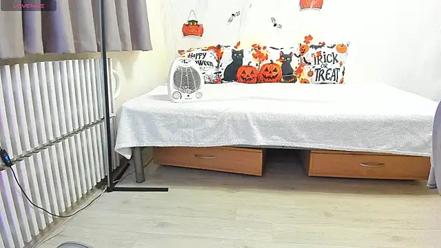 MilisaSweet777 online show from October 2025 07:13:02 PM