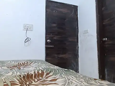 soya queen online show from December 2025 05:46:02 AM