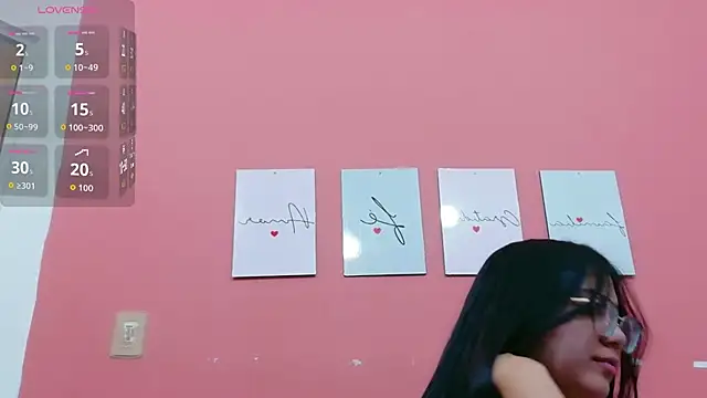 Daddyfavouritegirl online show from November 2025 07:50:01 PM