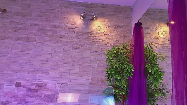 Snapshot of AngelInSinn chatting on July 2026 05:19:01 AM AngelInSinn online show from July 2026 05:19:01 AM