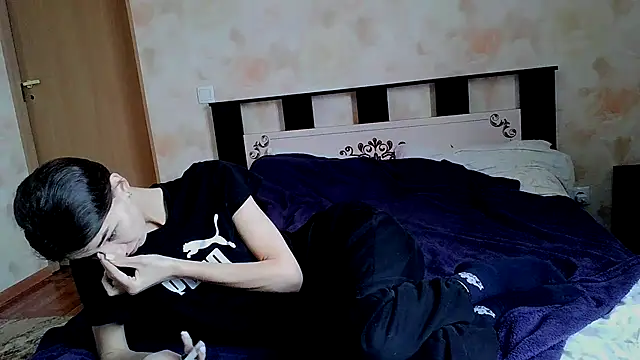 Crazy Empresis online show from December 2025 07:18:01 AM