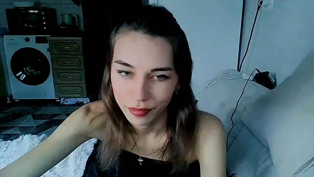 Crazy Empresis online show from September 2025 09:41:01 AM