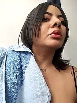 Luciana r online show from January 2026 08:45:02 PM