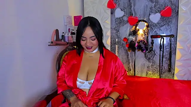 Luciana r online show from February 2026 01:32:01 PM