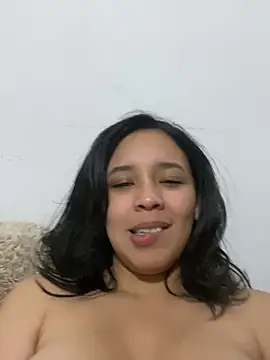 Esmeraldagh  online show from September 2025 04:22:01 AM