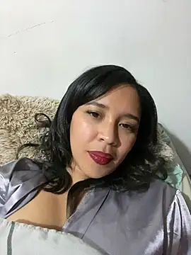 Esmeraldagh  online show from September 2025 02:58:01 AM