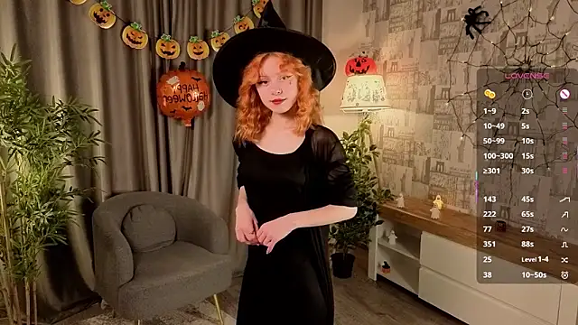 TiannaBorlace online show from October 2025 11:07:01 AM