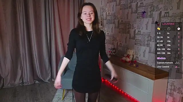 TiannaBorlace online show from March 2026 01:12:01 AM