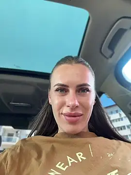 Snapshot of _JessyRey_ chatting on June 2026 09:47:01 AM JessyRey online show from June 2026 09:47:01 AM
