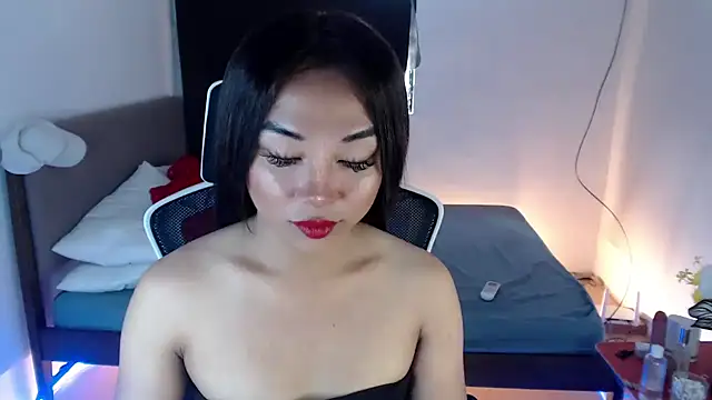 SultryCyraFoxmore online show from September 2025 07:10:02 AM