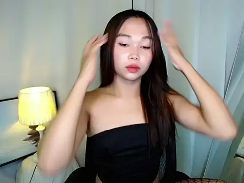 SultryCyraFoxmore online show from May 2026 02:35:02 AM