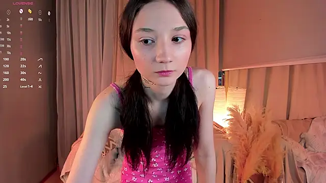 MilliMouse online show from November 2025 11:42:02 PM