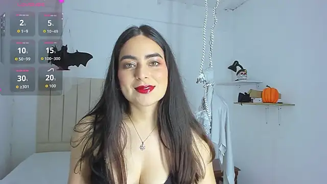 sashaa petit online show from October 2025 11:53:02 AM