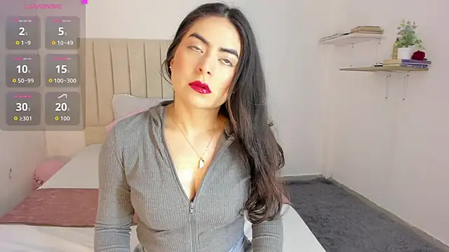 sashaa petit online show from September 2025 11:16:02 AM