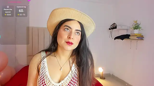 sashaa petit online show from October 2025 11:56:01 AM