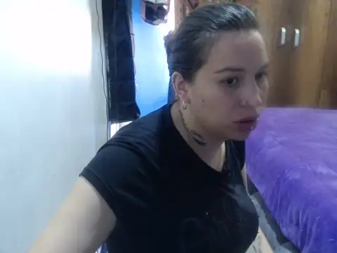 cloequeen15 online show from March 2026 04:41:02 PM