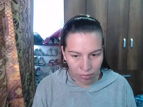 cloequeen15 online show from January 2026 04:46:01 PM