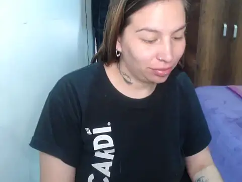 cloequeen15 online show from February 2026 03:20:02 PM