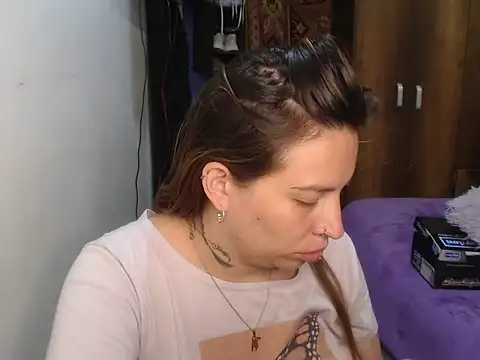 cloequeen15 online show from March 2026 01:29:02 AM