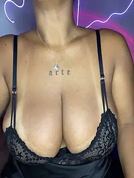 afrodeusa online show from October 2025 11:23:01 AM