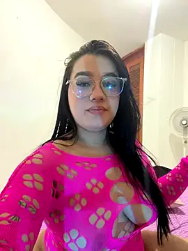 Aliciawhitee online show from November 2025 01:28:01 AM