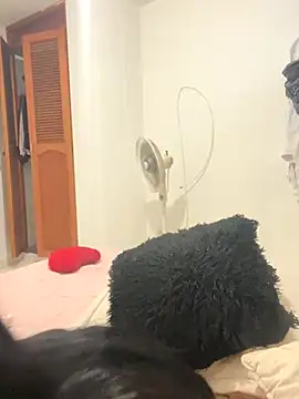 Aliciawhitee online show from October 2025 01:15:02 AM