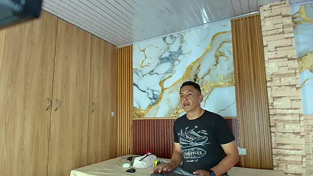 mollyandsam303av online show from March 2026 07:03:02 PM