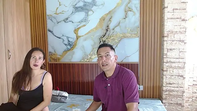 mollyandsam303av online show from February 2026 06:36:02 PM