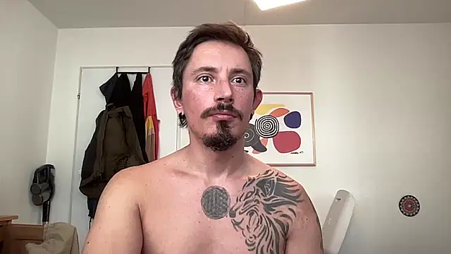 Snapshot of sunZfun chatting on November 2025 12:52:01 PM sunZfun online show from November 2025 12:52:01 PM