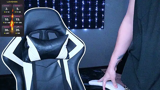 Snapshot of -DarkPrincess- chatting on November 2025 05:02:01 PM -DarkPrincess- online show from November 2025 05:02:01 PM