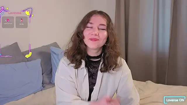 JoanMurphy online show from October 2025 01:03:02 PM
