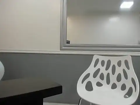 Oriana Jhonson online show from April 2026 11:26:01 AM