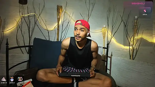 MarcusRain  online show from December 2025 03:49:02 AM