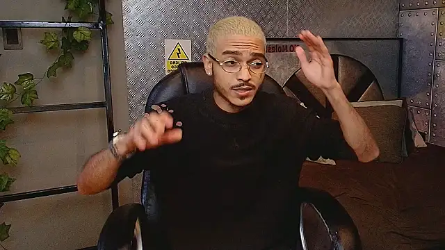 MarcusRain  online show from February 2026 12:56:01 PM