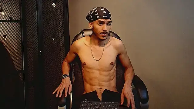 MarcusRain  online show from February 2026 04:43:02 AM